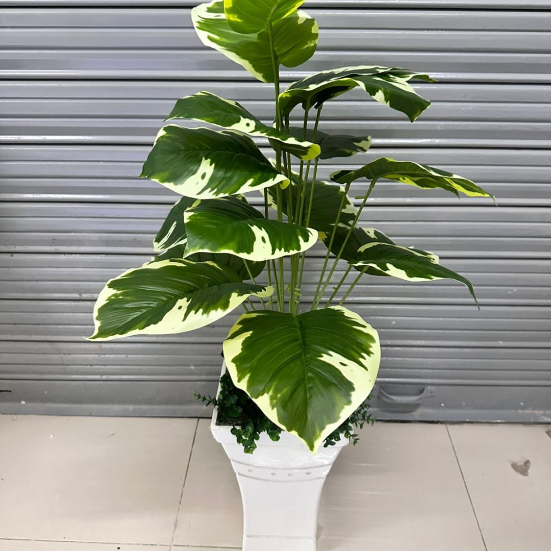 Planta Artificial | Mármol | x18 Hojas | Base de Trupán