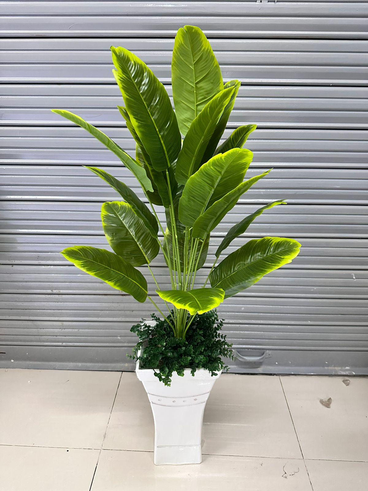 Planta Artificial | Viajera | x18 Hojas | Base de Trupán