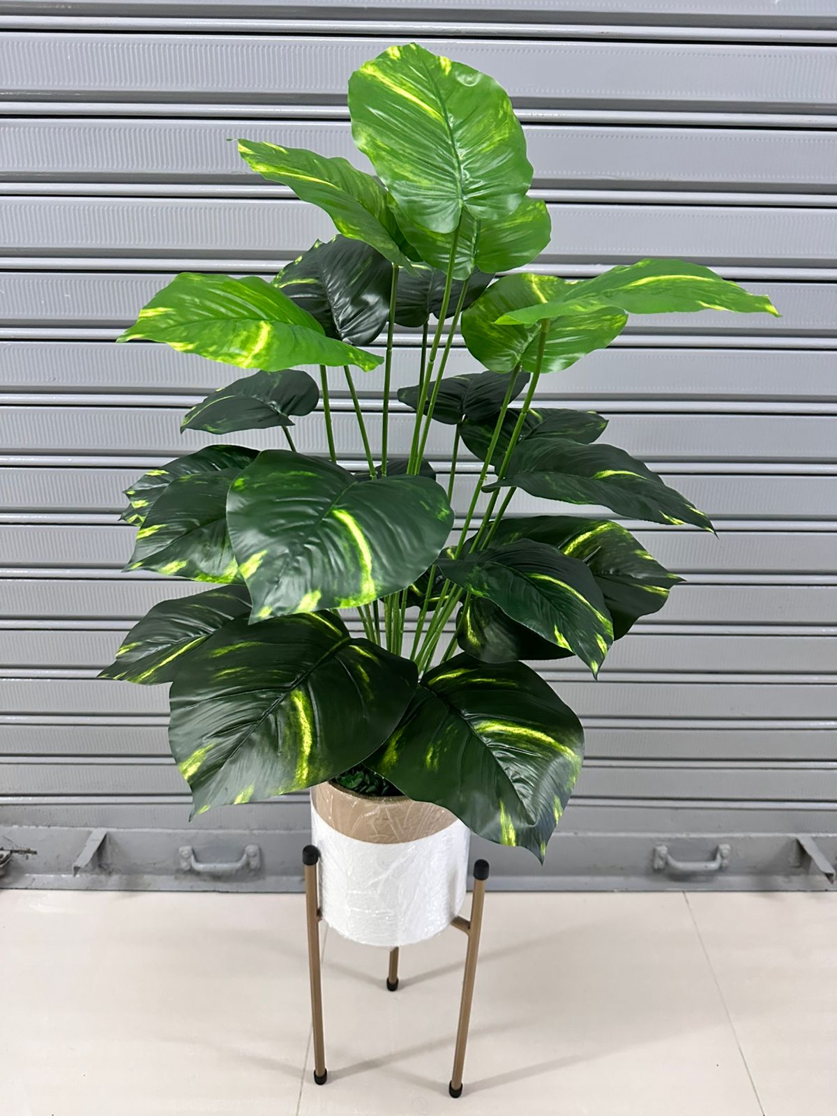 Planta Artificial | BOA | x24 Hojas | Base y Soporte de Metal