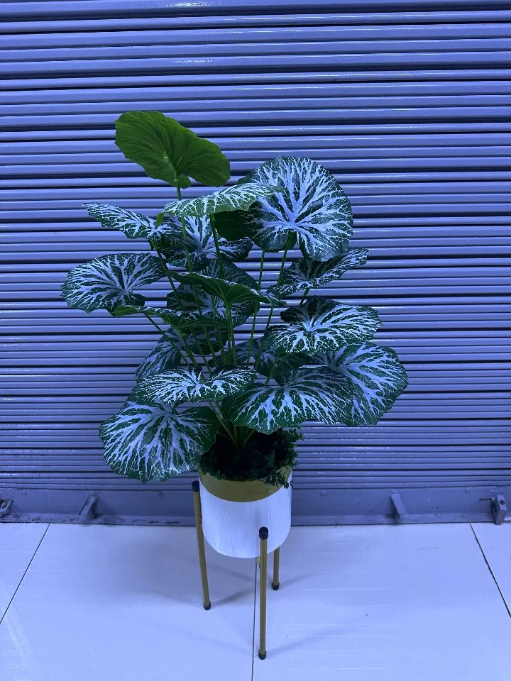 Planta Artificial | GERANIO | x18 Hojas | Base y Soporte de Metal